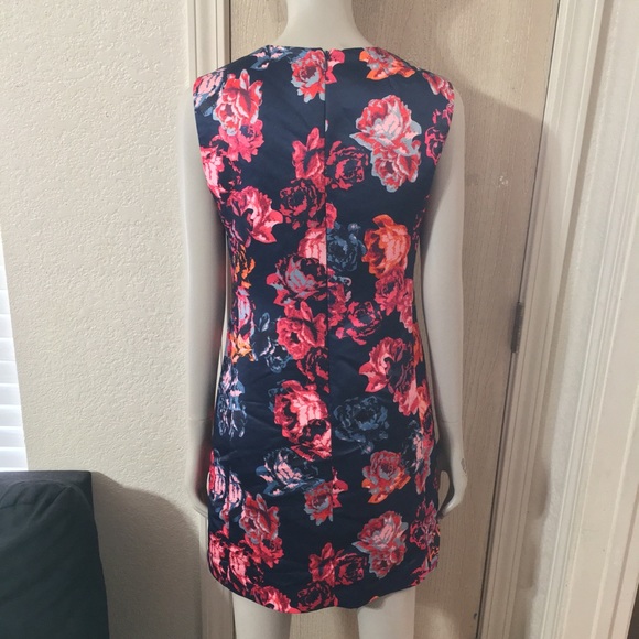 🌺🆕Cynthia Steffe Gabrielle Floral Mini Dress🌺 - Picture 5 of 6
